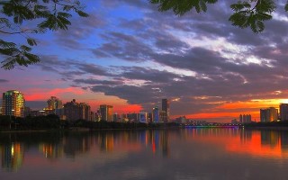 晚霞下的灵魂之旅（一场穿越时空的神秘旅程）