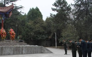英雄不朽(烈士一生,用爱护国家) 英雄不朽(烈士一生,用爱护国家)