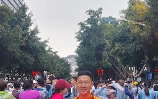 勇敢面对内心的恐惧（一个少年成为勇敢的英雄）