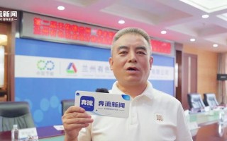 孝子报恩（一个小城镇里的家庭故事）
