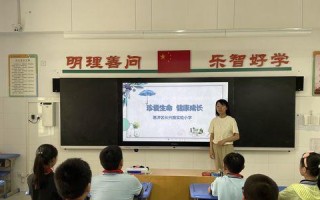 从苦痛到美丽——成长的力量（一个少年的故事）