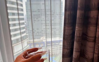 《沉淀在岁月里的爱》（一个家庭之间的爱情故事）
