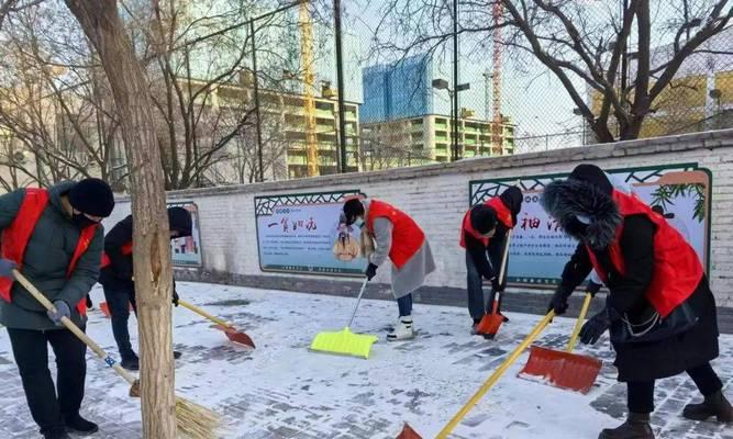 谢谢扫雪的人（冰天雪地里的自救与拯救）-第1张图片-学作网