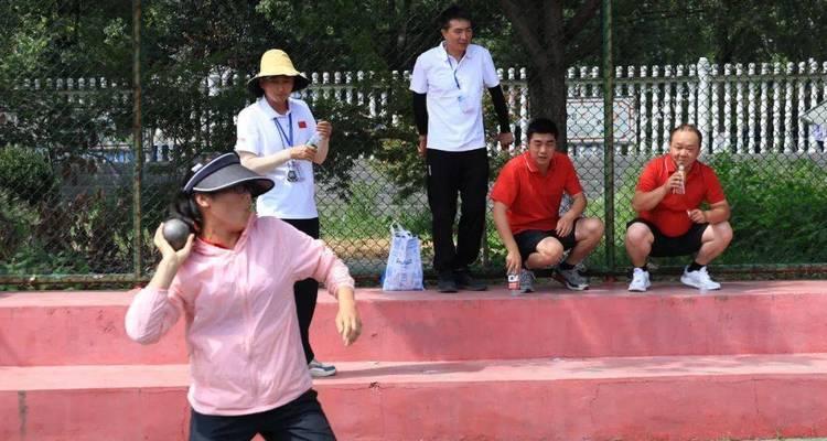 一场拔河比赛的胜利之路（团队协作与个人力量的完美结合）-第2张图片-学作网