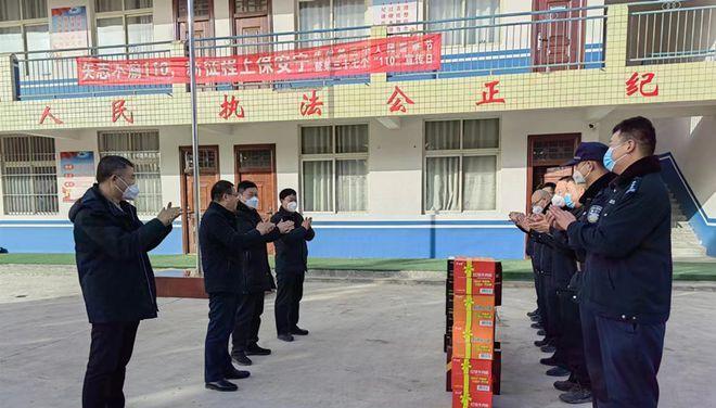 春节回家的漫长旅途（路途遥远，亲情却越来越近）-第1张图片-学作网