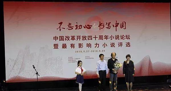 当你有耐心和理解，你就有了智慧（在沟通中懂得换位思考，用心倾听他人的需求和情感）-第1张图片-学作网