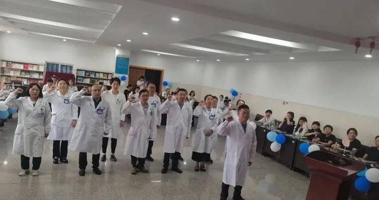 白衣天使（一位医护人员在抗击疫情中的奋斗和成长）-第3张图片-学作网