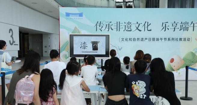 年味浓郁的小村庄（年味浓郁的小村庄）-第2张图片-学作网