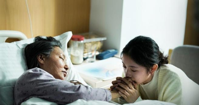 我奶奶的善良（温暖的亲情之旅）-第3张图片-学作网