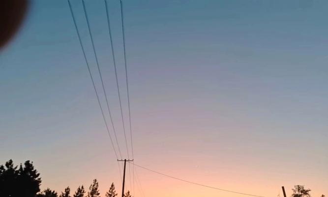 夕阳余晖下的故事（一段别离与重逢的故事）-第2张图片-学作网
