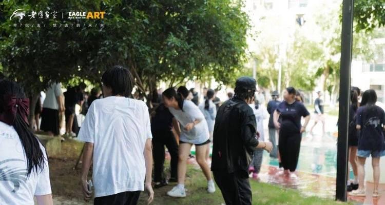 打水仗乐趣无穷（一个孩子的夏日记忆）-第2张图片-学作网