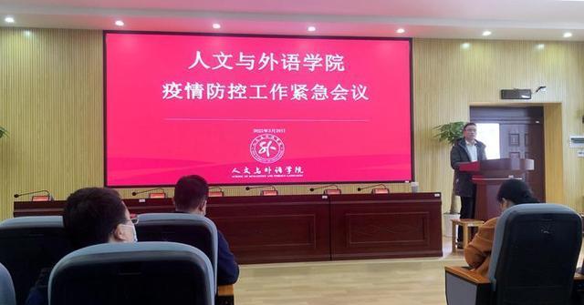温暖的冬日，散发着希望；（一份简单的关怀，点燃了生命之光。）-第1张图片-学作网