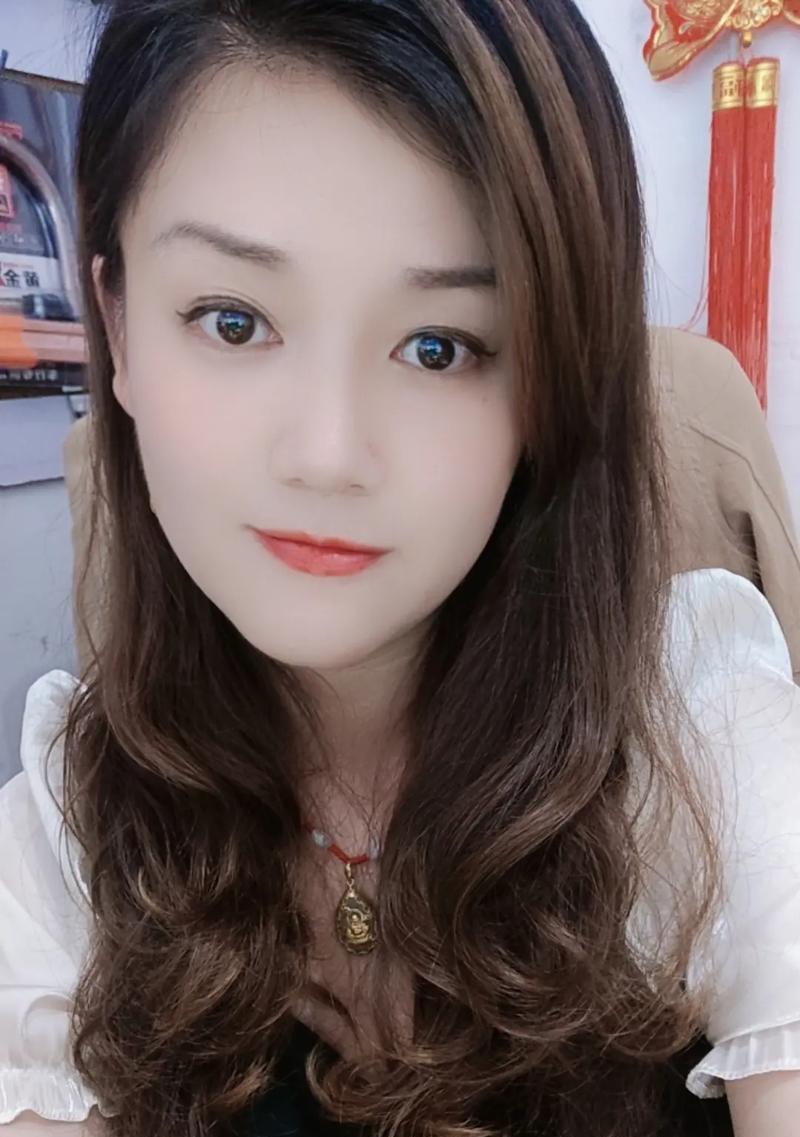 无私奉献的老师（红花教育家）-第1张图片-学作网