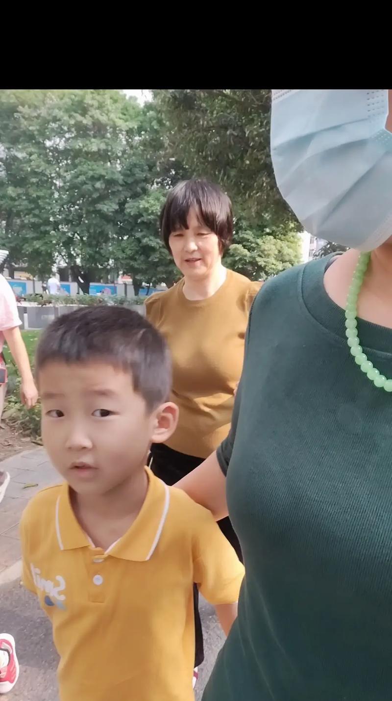 留在身边的那份依依不舍（一段温馨的姐妹情）-第3张图片-学作网