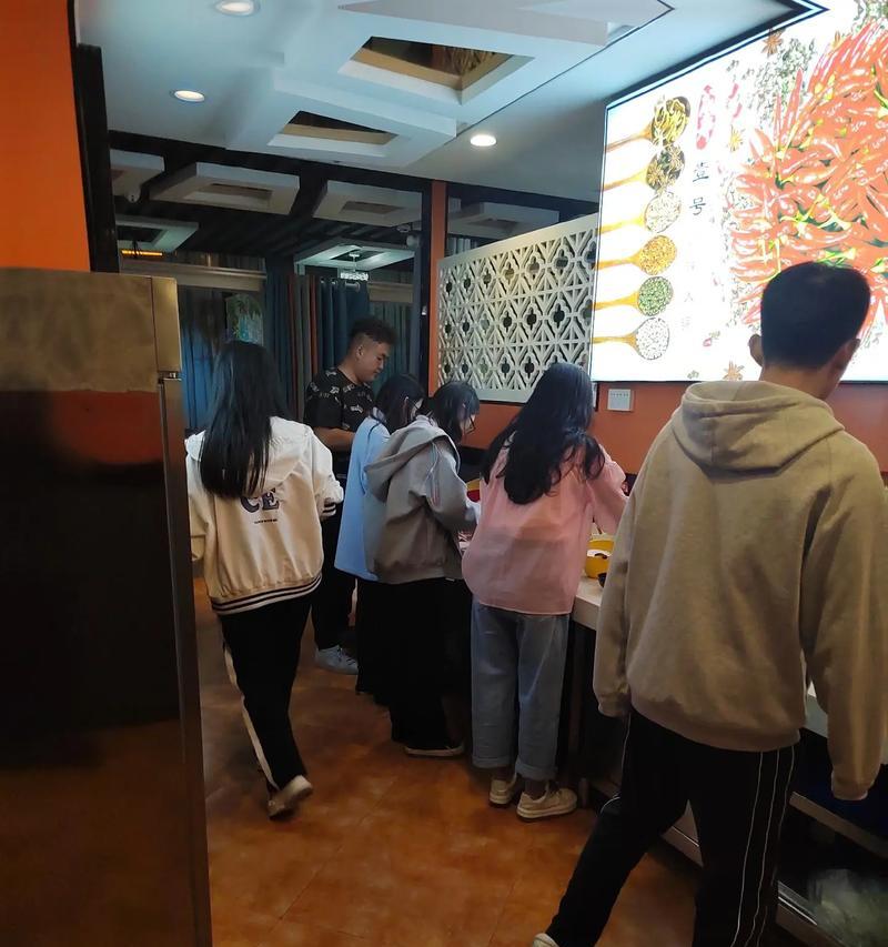 忙碌与快乐的生活（一个勤奋而快乐的女孩）-第3张图片-学作网