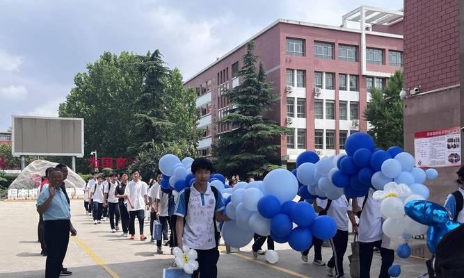 追梦人（不屈不挠的青春）-第1张图片-学作网