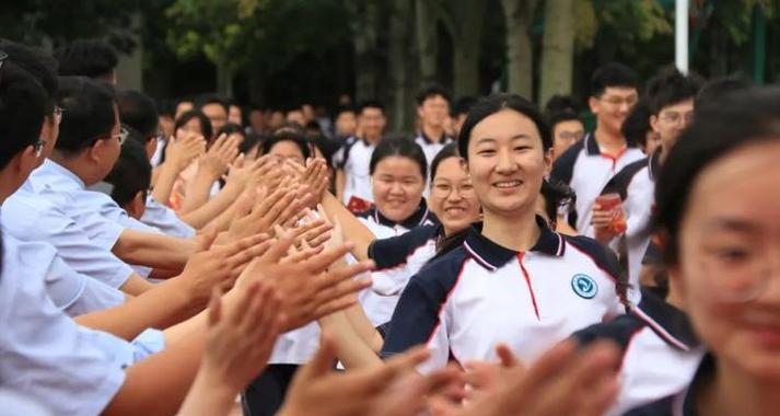 追梦人（不屈不挠的青春）-第3张图片-学作网
